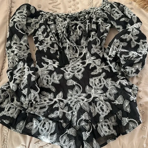 New women’s romper - Picture 4 of 4